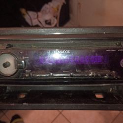KenwooD Radio And Disc Player 