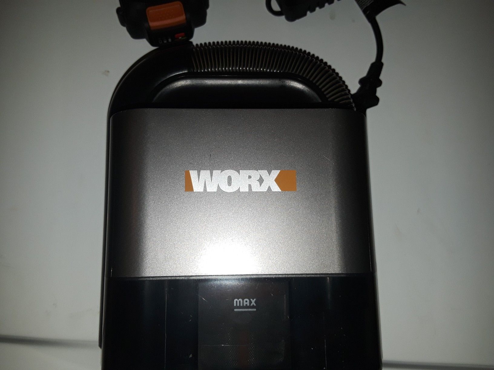 Worx portable vacuum