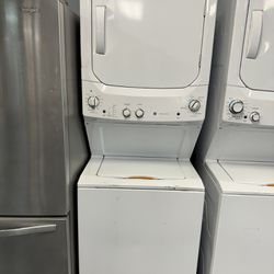 Laundry Washer And Dryer Sctackable