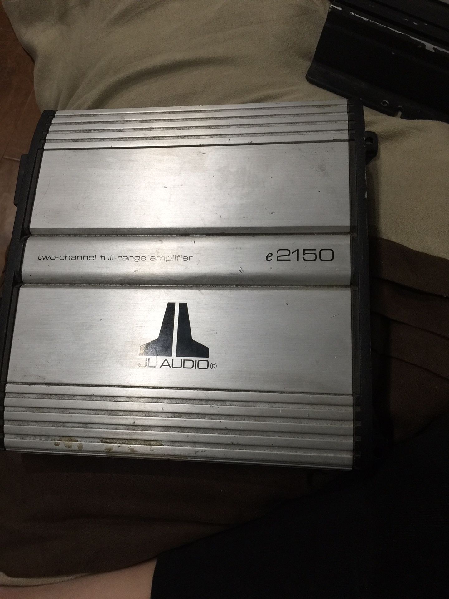 JL Audio e2150 amp