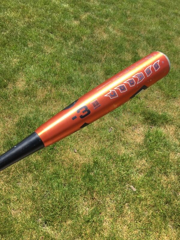 DeMarini Voodoo 31/28 BESR baseball bat