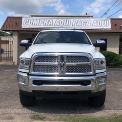 2017 Ram 2500 Laramie Crew Can 4 WD Diesel