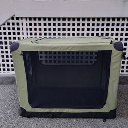 Firstrax Portable Dog Crate + 2 Padded Mats
