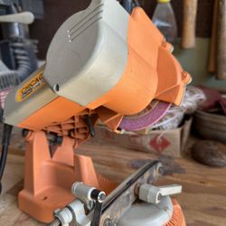 CHAINSAW BLADE SHARPENER 