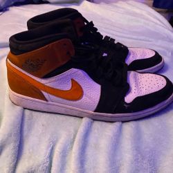 Nike Air Jordan 1 Mid Basketball Shoes Mens Sz 11.5