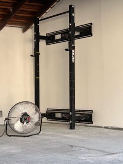Rogue Wall-Mounted Squat Rack