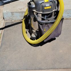 Dewalt wet/dry vacuum cleaner 