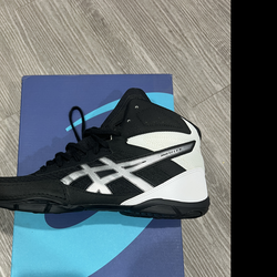 asics wrestling /boxing shoes 11 1/2
