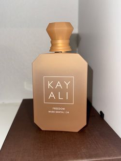 Kayali freedom musk santal 3.4 oz