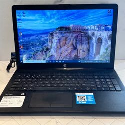 15” HP NOTEBOOK (LIKE NEW) 