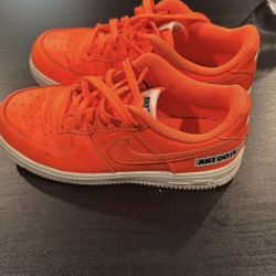 Nike Air Force 1slow Total Orange Kids Size 2Y