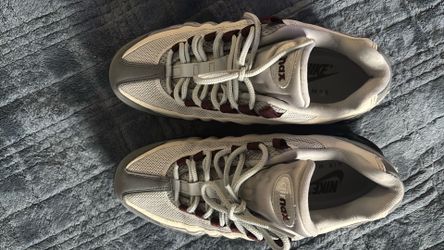 NIKES