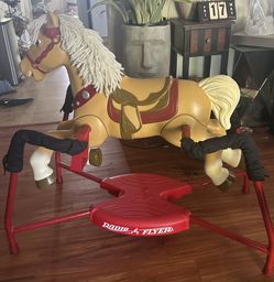 Radio Flyer Horse