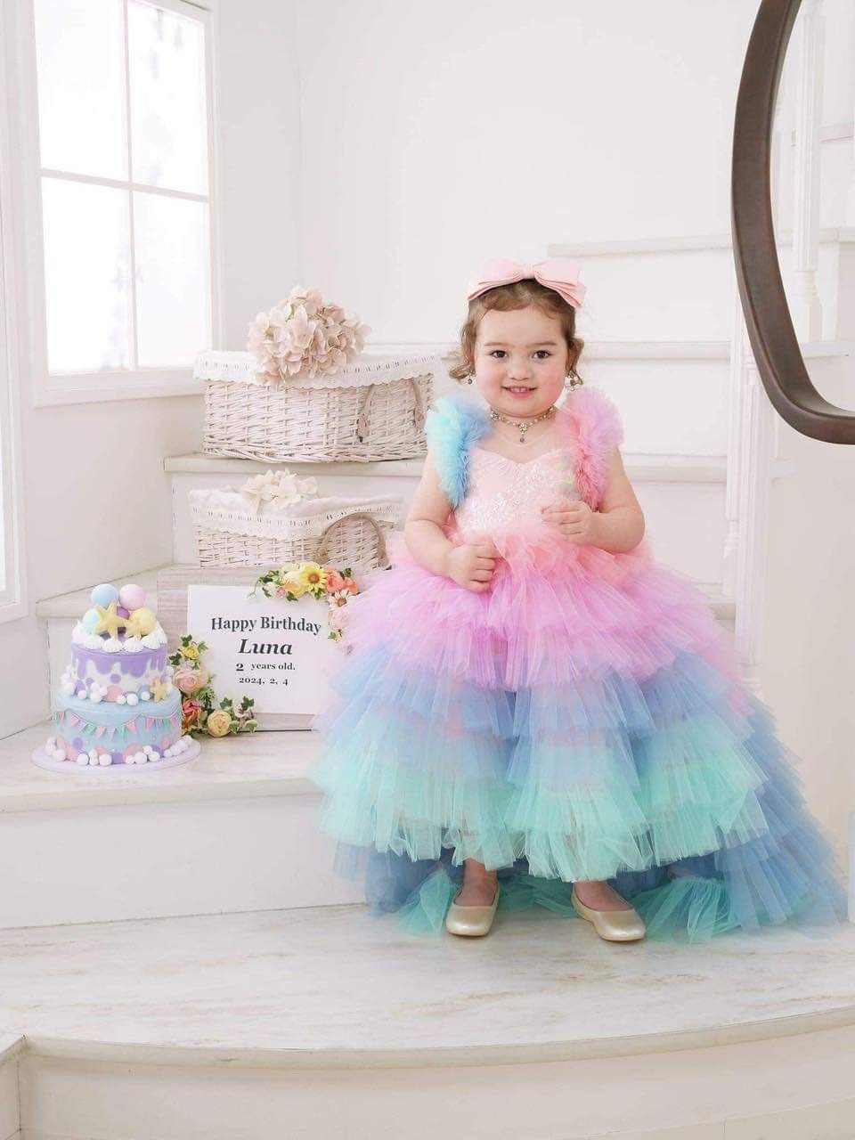 Enchanting Princess Dresses for Little Girls - Perfect for Birthdays, Parties, and Photoshoots