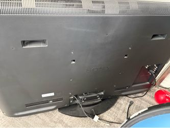Sony 44” LCD TV