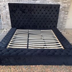 Johnnay Upholdstered Storage Platform Bed