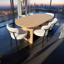 Brand New Oval Dining Table With 6 Chairs 