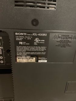 Sony XBR 40" PS3 Era 1080p LCD HDTV w/WallMount.
