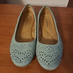 Shoes (flats)