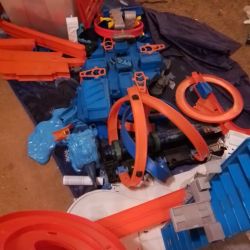 Hot Wheels Track Collection HUGE 