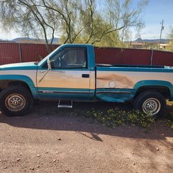 1993 Chevy k2500 4x4 454 auto