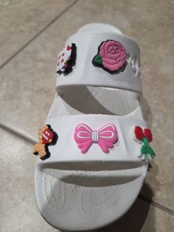 Valentine's Day Crocs Charms. NEW