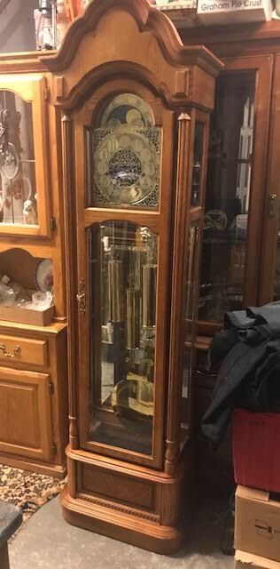 Beautiful Ridgeway Grandfather Clock