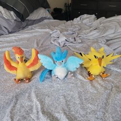 Pokemon 3 Leagendary Birds Plushies 