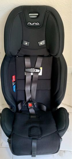 Nuna Black Convertible Car Seat