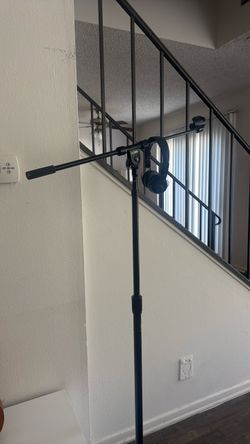 Professional Heavy-Duty Atlas Sound Stand System