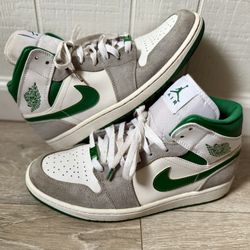 Men’s Nike Jordan 1  Size 10