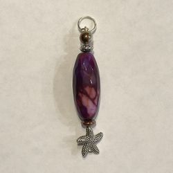 🟣 Beautiful purple beaded and Silver tone starfish pendant - New