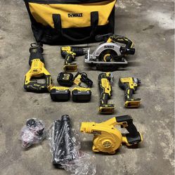 Dewalt Tools Kit