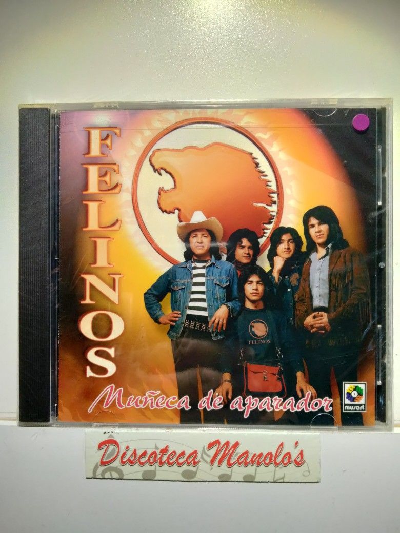 LOS FELINOS - MUÑECA DE APARADOR