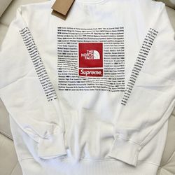 Supreme North Face Collab Medium