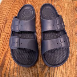 Totes Sandals - Women’s Size 8