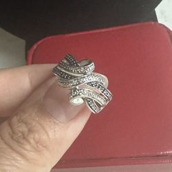 925 Sterling Silver W/ Blue And Clear Diamond Accent Swirl Ring , Size 5.5, Marked 925 W/ A ⭐️, There R About 8 Diamonds, Tested In Photos