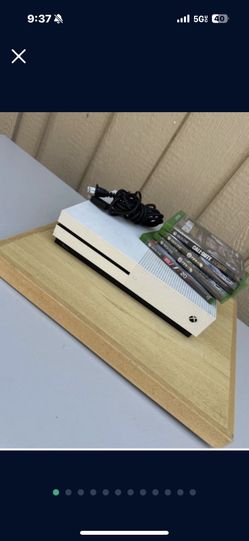 Xbox One S Console Bundle with 4 Games and Cable Model 1681 White No ControlsÂ