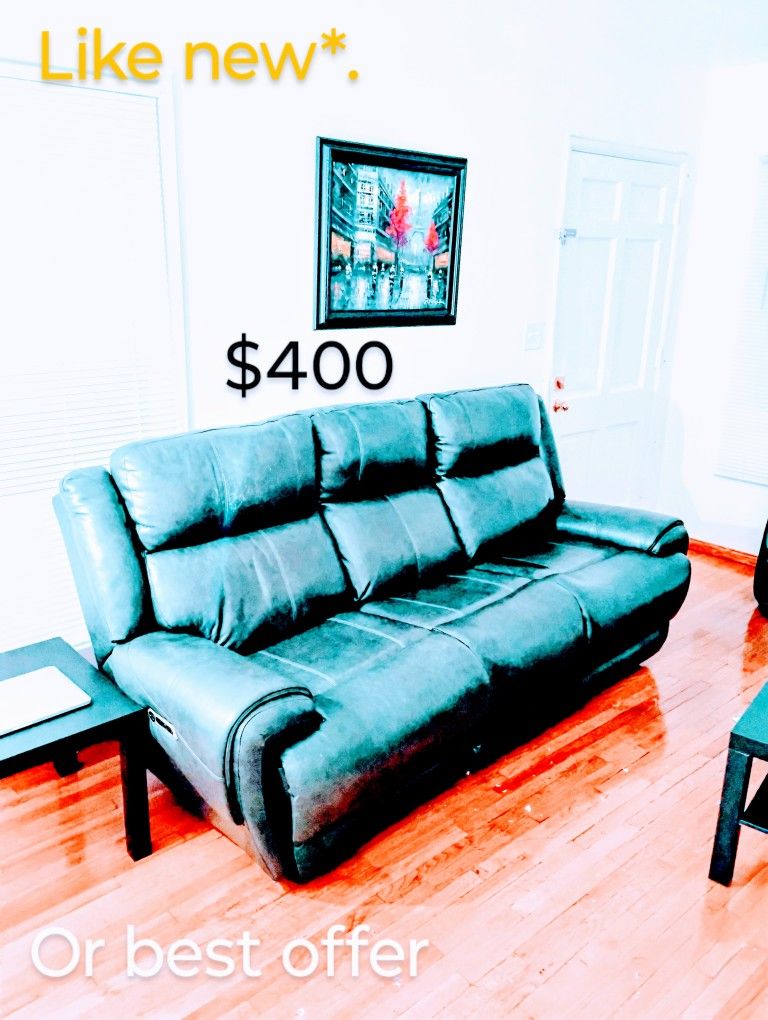 Like New - LEATHER Sofa/Couch