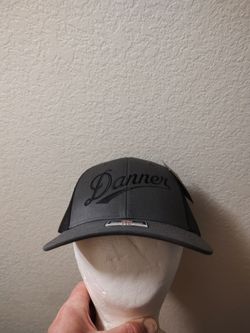 Daner boots trucker hat adult M / L