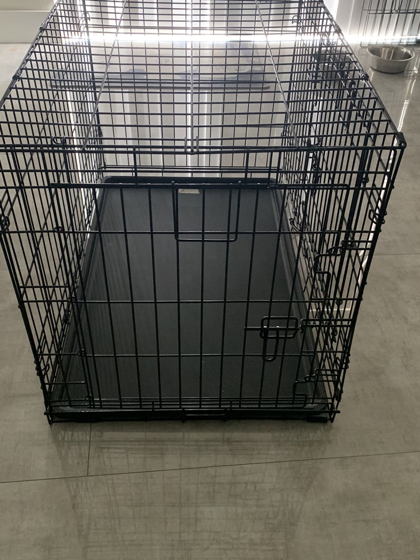 Dog Crate for Sale in Hialeah, FL OfferUp