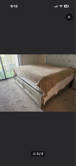 King Bed Frame with Tufted Headboard