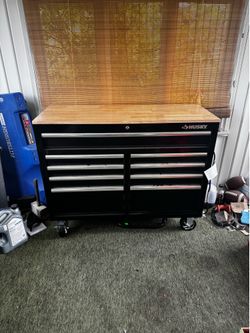 Husky tool box