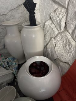 3 Vases 