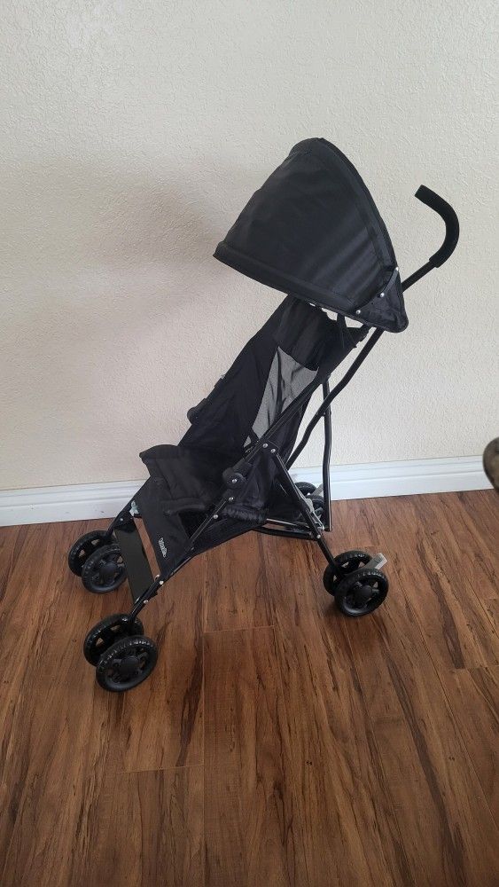 Kolcaft Cloud Umbrella Stroller, Brand New ( Price Firm!)