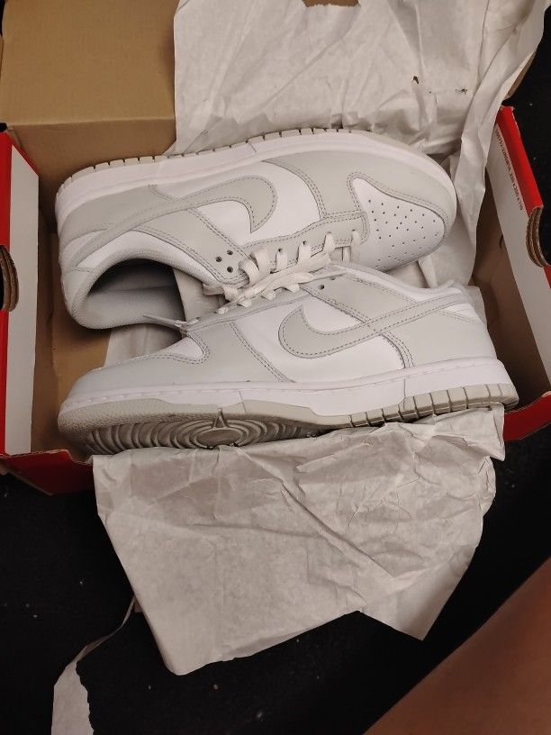 Mens Dunks Size 8