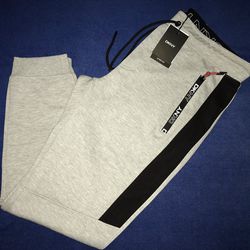 MENS DKNY JOGGERS. (Retail $80 make a offer)