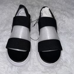 Black Sandles