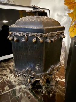 Decorative Hexagon Vase/Container