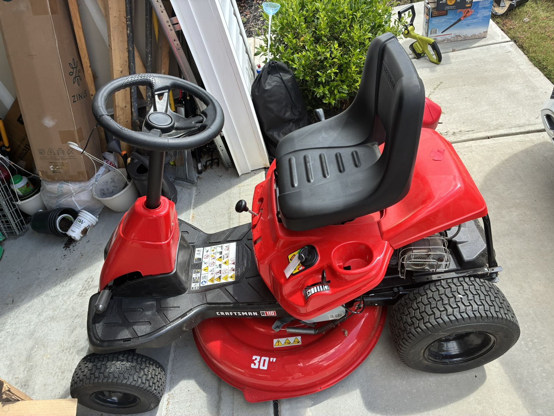 Lawn Mower 